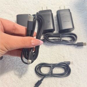 Pack of 3 Fast Charging Wall Adapters & USB-C to USB-C Cables - New in Box